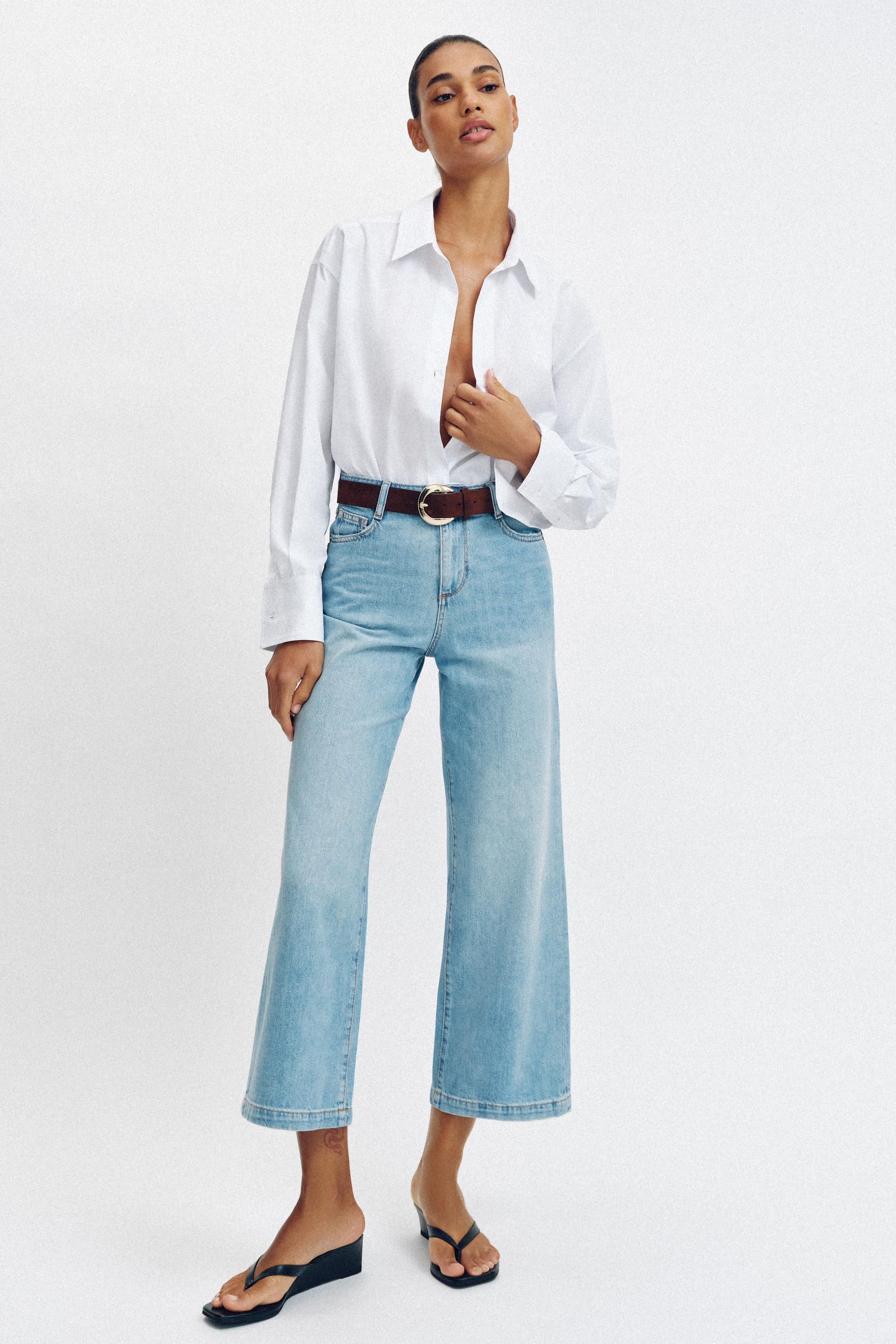 HIGH-WAISTED WIDE LEG CROPPED BELTED JEANS